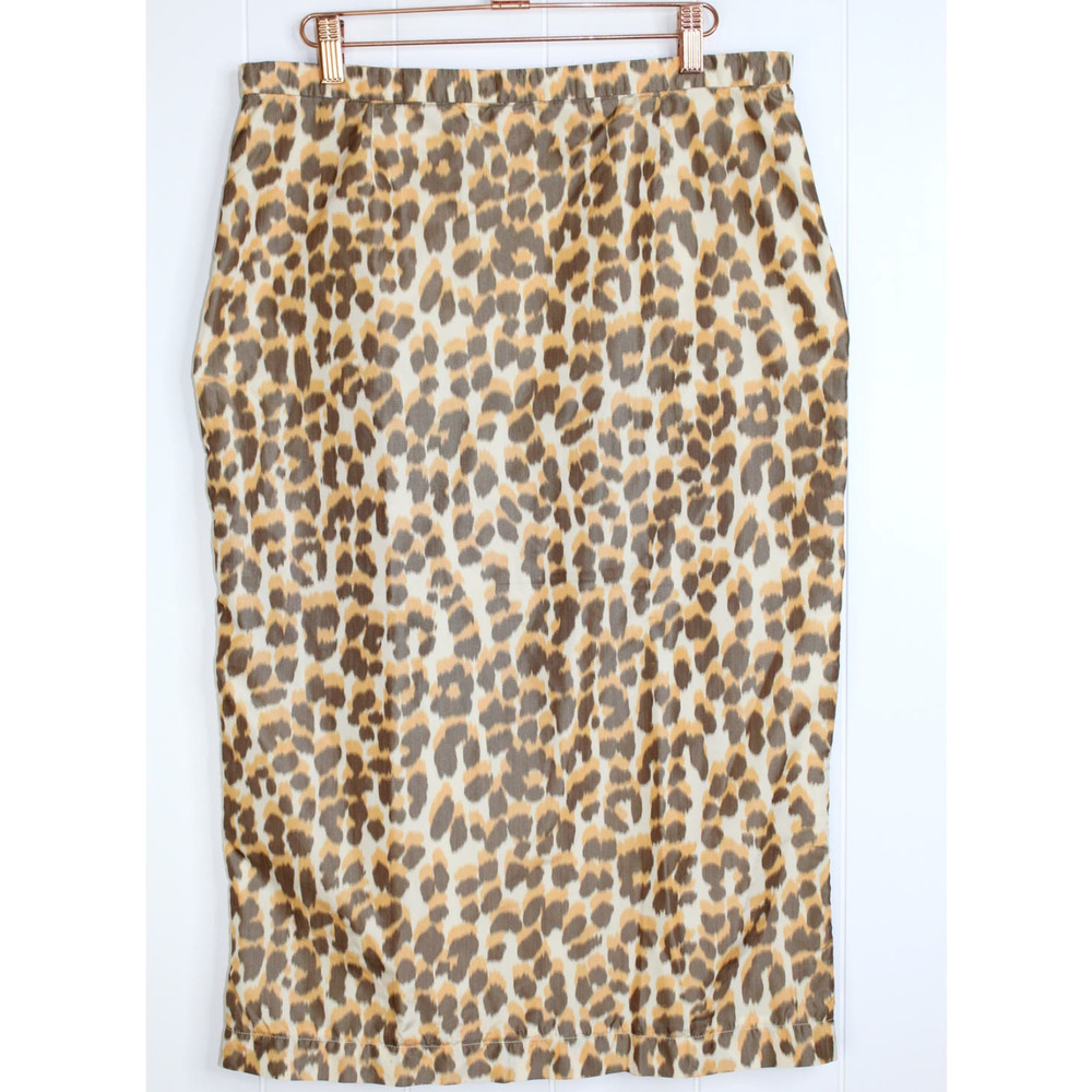 Rochas Paris Silk Blend Leopard Print Knee Length Skirt Size IT 46/US 10